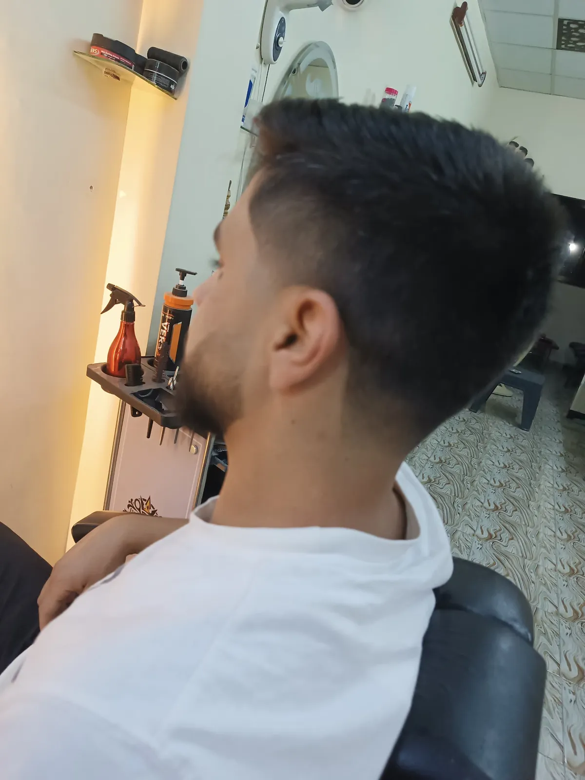 صالون العز والجود