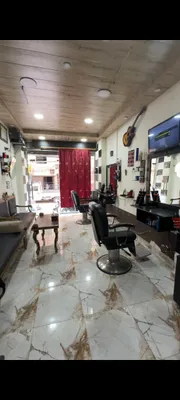 صورة من الصالون