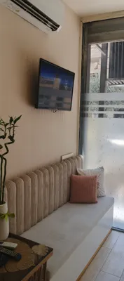 صورة من الصالون