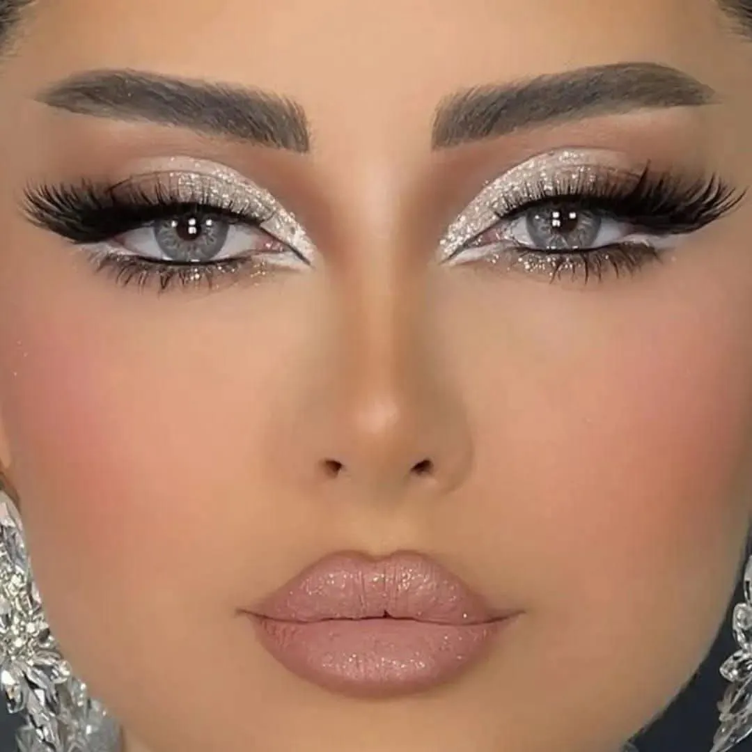 صالون لينا كوين
