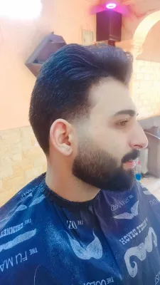 صورة من الصالون