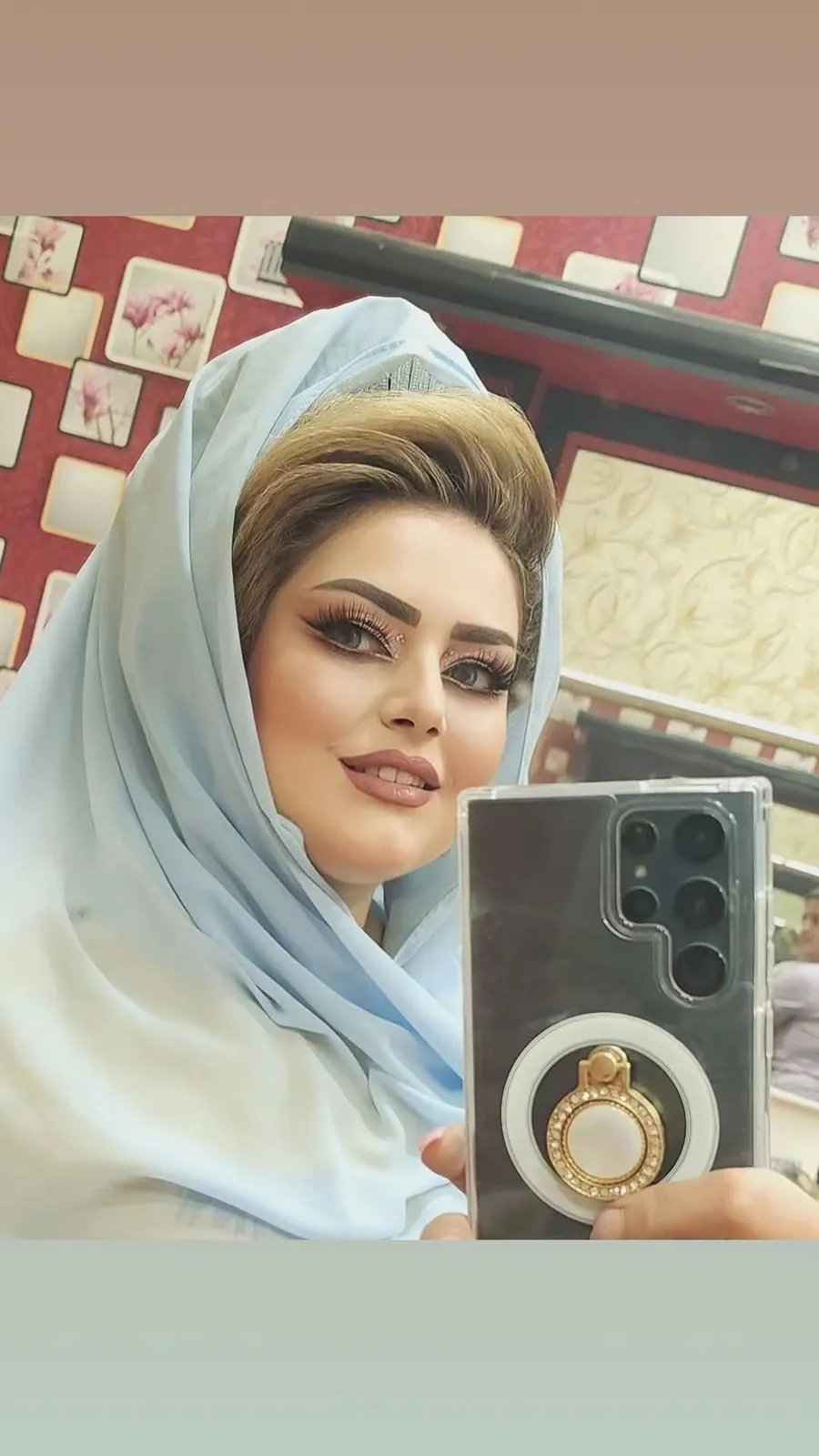 صورة من الصالون