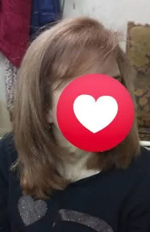 صورة من صالون لميس في اللاذقية